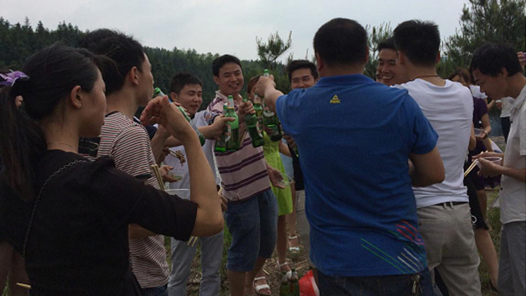 野飯香炊玉，炬神電子團(tuán)隊活動：野炊
