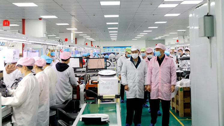 市委常委、市委統(tǒng)戰(zhàn)部部長(zhǎng)王和平:企業(yè)反映的問(wèn)題我們都要解決，越快越好！”